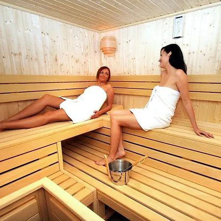 Centrum Wypoczynku Victoria Spa 3*